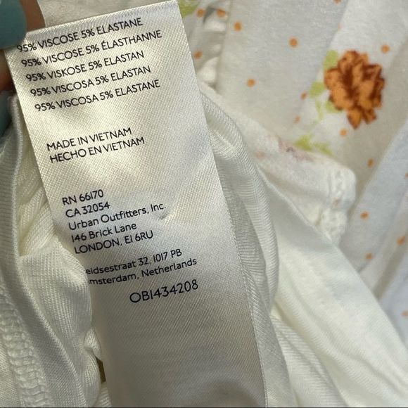 Free People Celia Mini Dress Size Medium Floral Long Bell Sleeves White Short - Picture 10 of 10